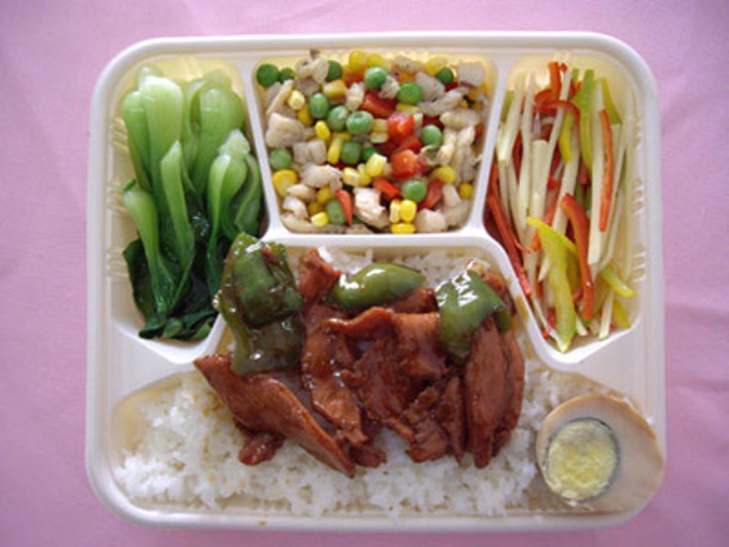 餐饮品牌策划：抓住消费者的心灵味蕾